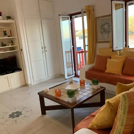 Apollon House On The Sea Tatil Evi *